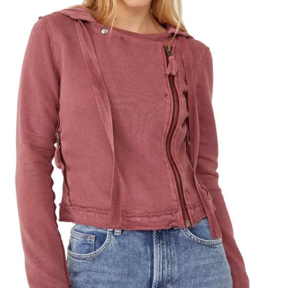 Free People "You Asked For It" Cropped Moto Style Hooded Sweatshirt. Size Medium - Picture 3 of 15